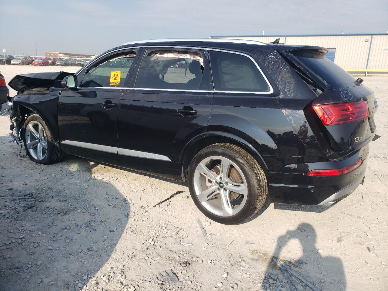 Obraz 2 z 2019 AUDI Q7 PRESTIGE 2019 z VIN WA1VAAF76KD021700