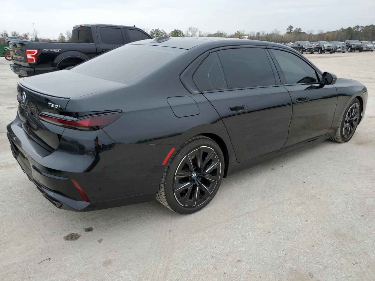 Image 3 of 2023 BMW 760 XI 2023 with VIN WBA33EJ02PCN57210