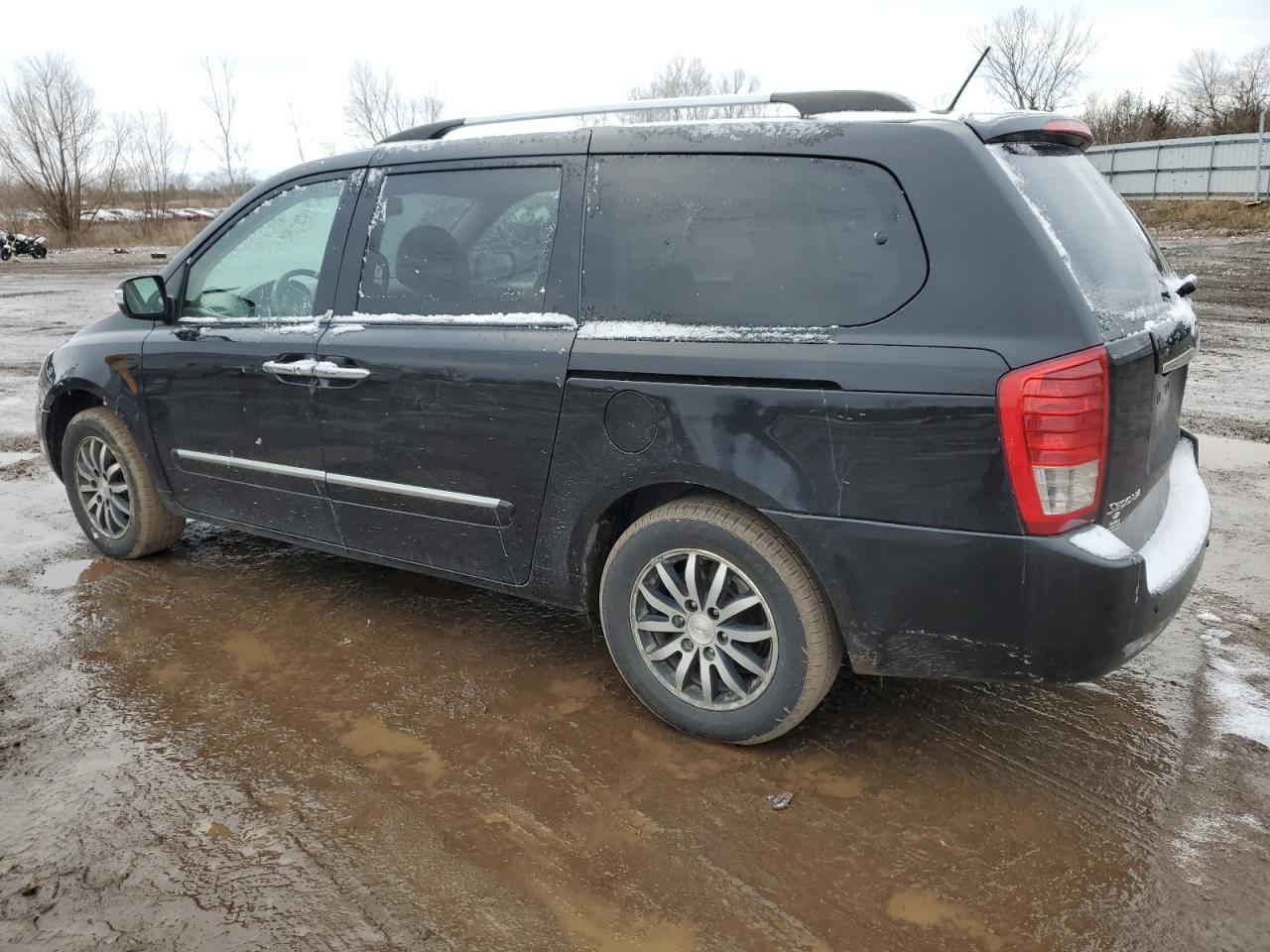 Image 2 of 2011 KIA SEDONA EX 2011 with VIN KNDMH4C74B6386836