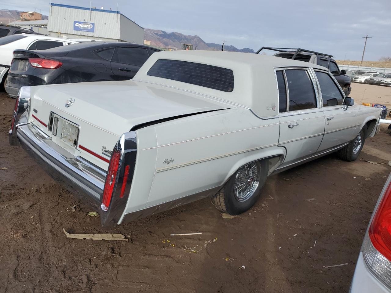 Image 3 of 1987 CADILLAC BROUGHAM  1987 with VIN 1G6DW51Y9H9725091