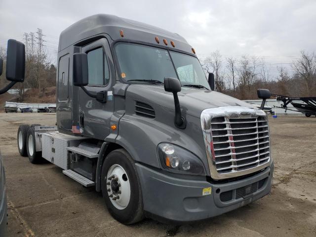 Obraz 2017 FREIGHTLINER CASCADIA 113  2017