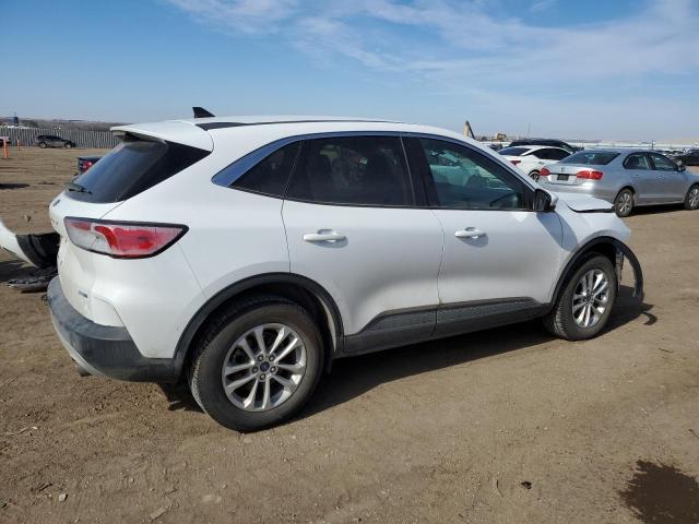 Image 3 of 2020 FORD ESCAPE SE 2020 with VIN 1FMCU9G63LUB94984