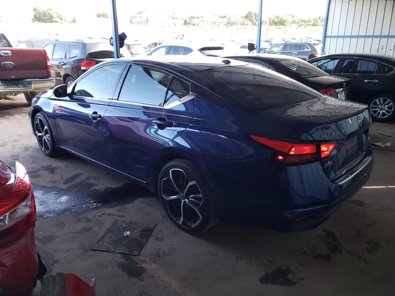 Image 2 of 2023 NISSAN ALTIMA SR 2023 with VIN 1N4BL4CV3PN300388