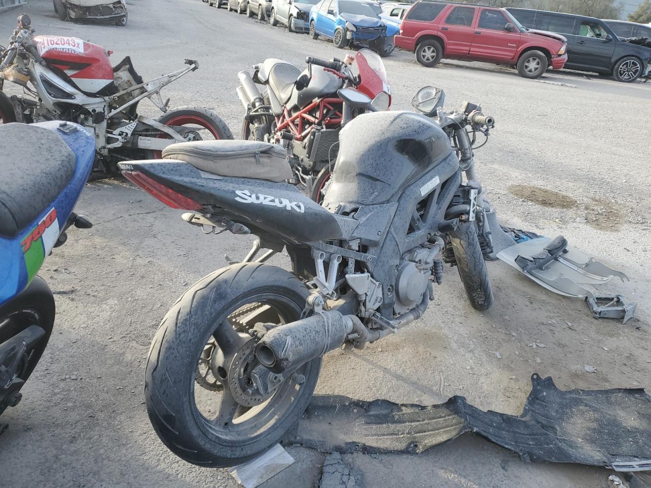 Image 3 of 2006 SUZUKI SV650  2006 with VIN JS1VP53A662103787