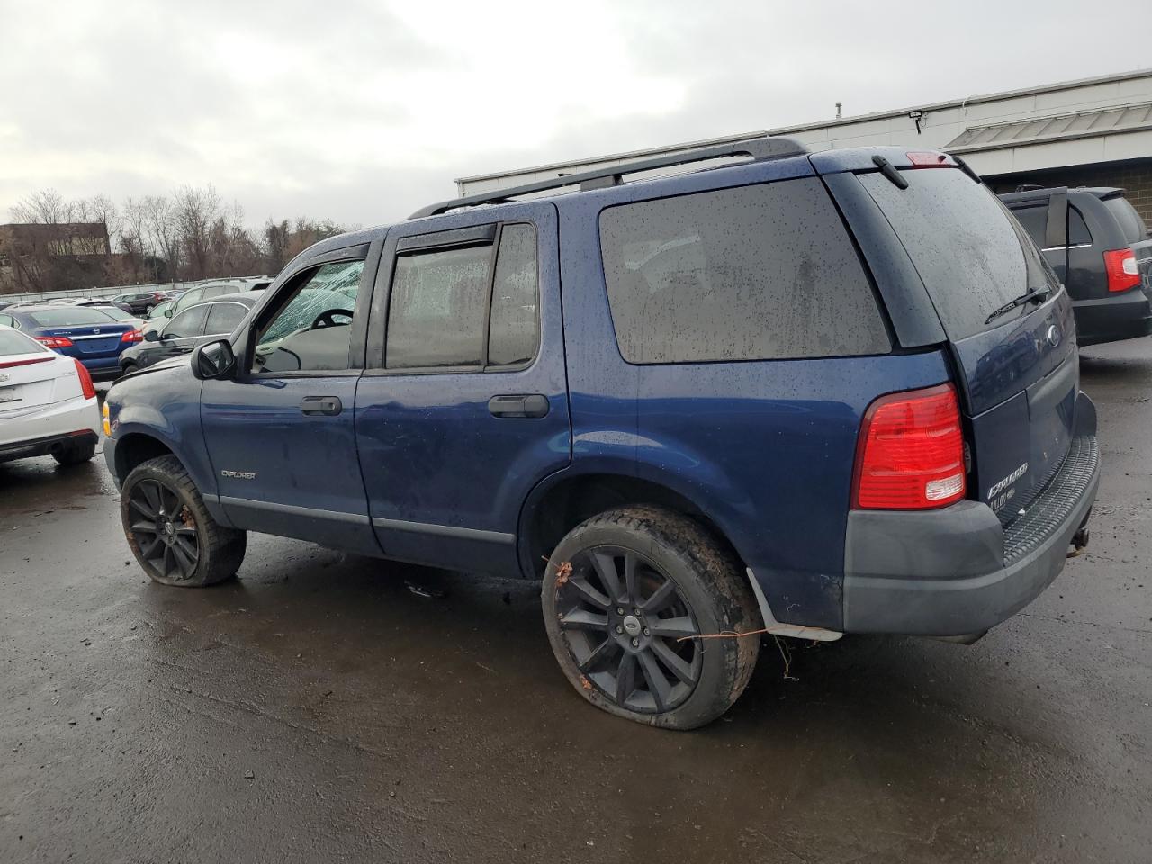 Obraz 2 z 2004 FORD EXPLORER XLS 2004 z VIN 1FMZU72E44ZB04873