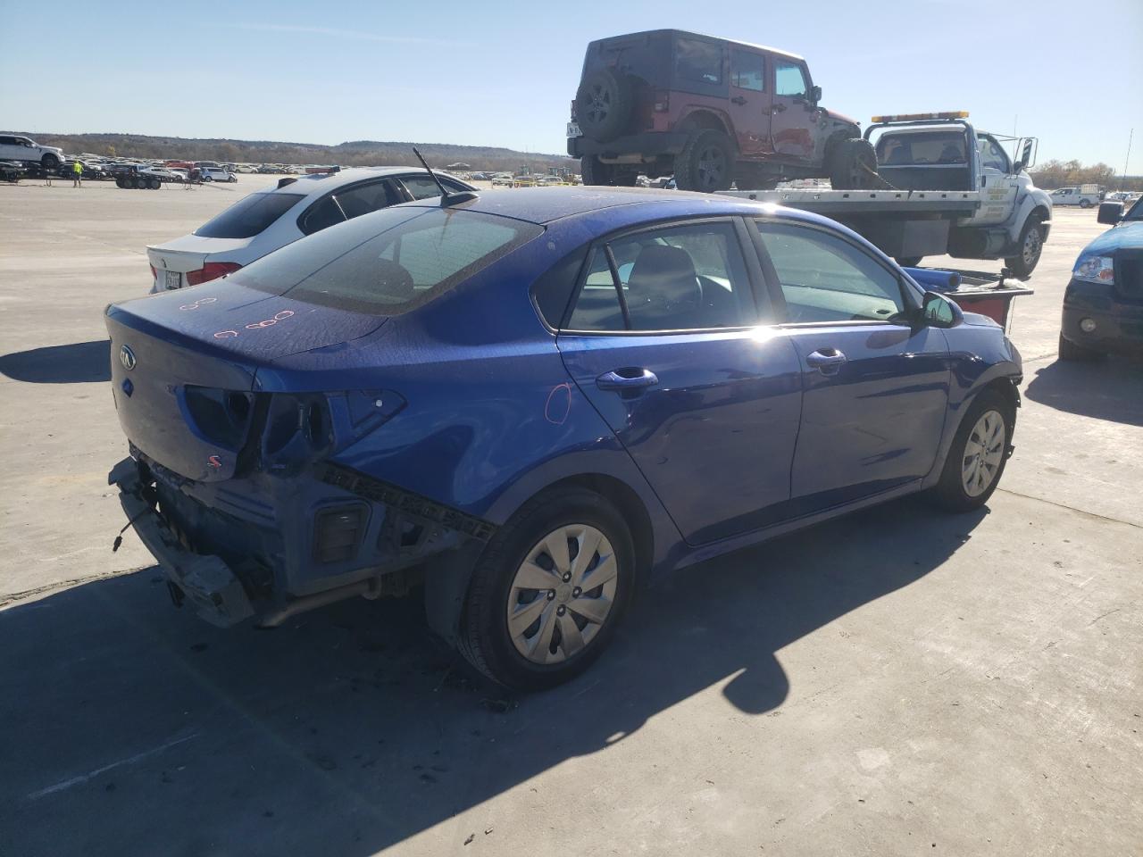 Image 3 of 2019 KIA RIO S 2019 with VIN 3KPA24ABXKE201825