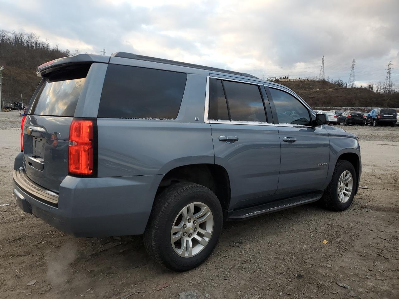 Изображение 3 2015 CHEVROLET TAHOE K1500 LT 2015 с VIN 1GNSKBKC5FR679734