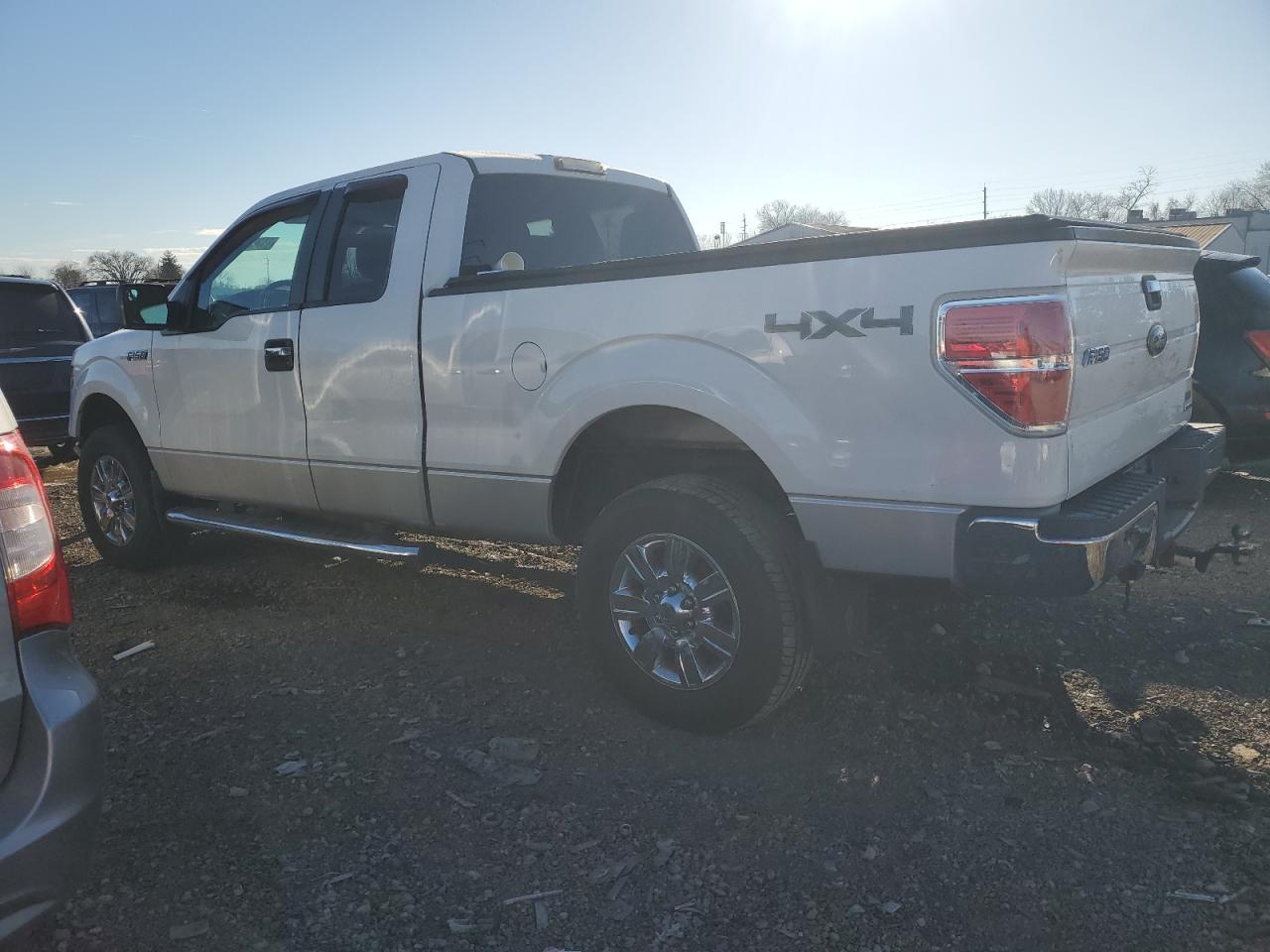 Image 2 of 2012 FORD F150 SUPER CAB 2012 with VIN 1FTFX1EF9CFA82787