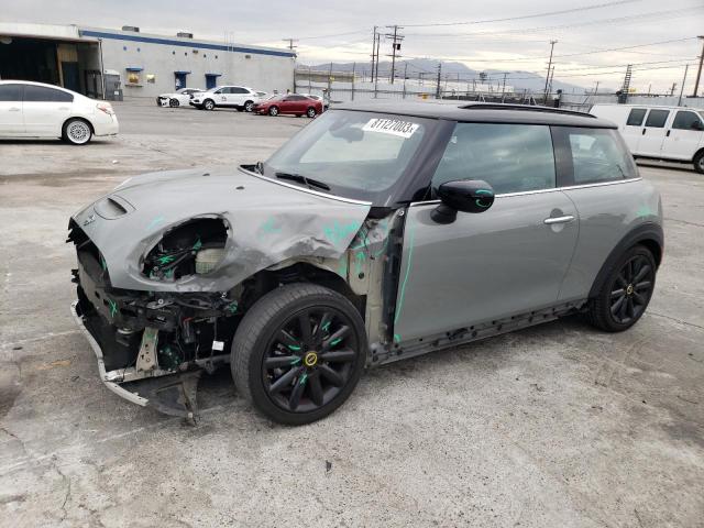 Изображение 1 2021 MINI COOPER SE 2021 с VIN WMWXP3C08M2N79415