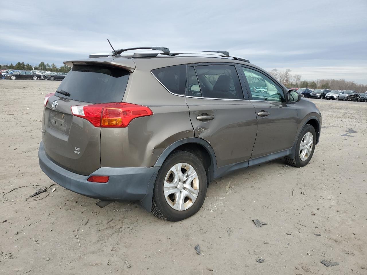 Obraz 3 z 2013 TOYOTA RAV4 LE 2013 z VIN 2T3BFREV7DW062321