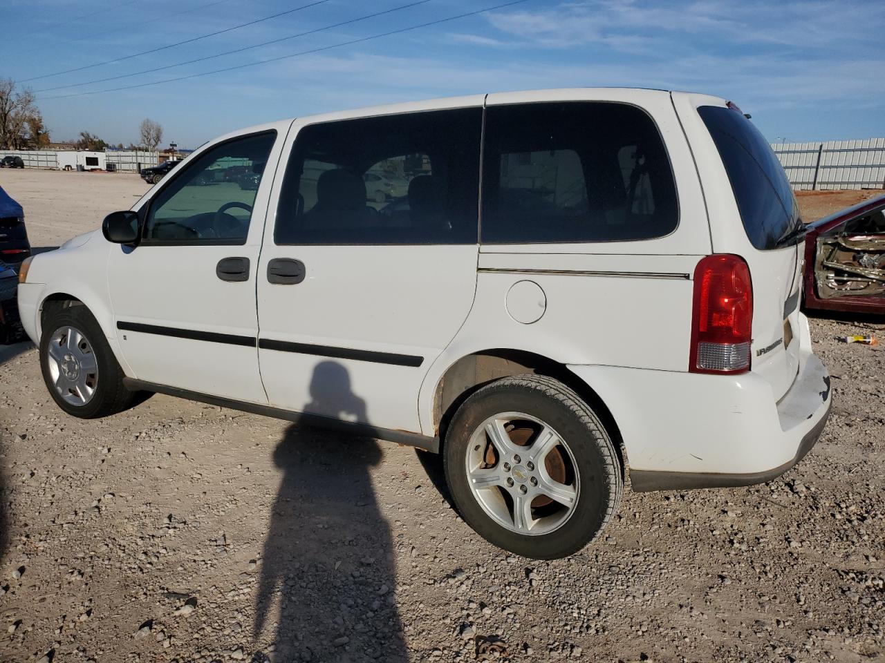 Image 2 of 2008 CHEVROLET UPLANDER LS 2008 with VIN 1GNDU23108D162809