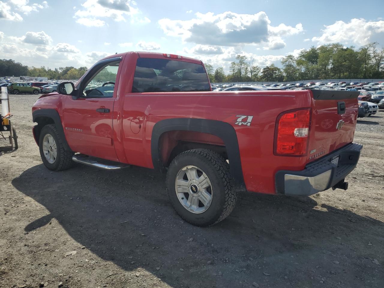 Obraz 2 z 2007 CHEVROLET SILVERADO K1500 2007 z VIN 1GCEK14037Z621786