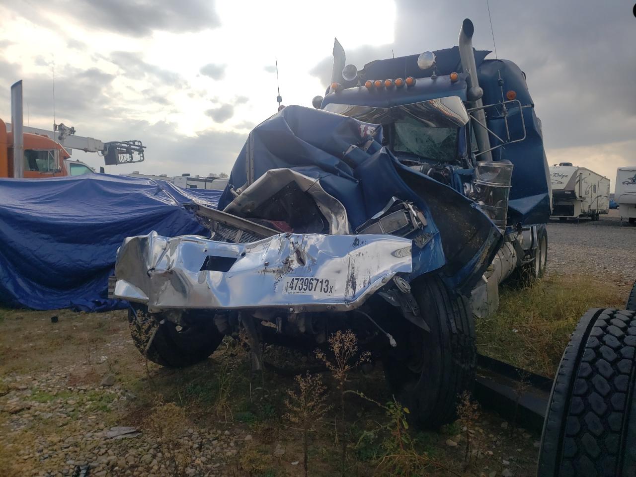 Изображение 2 1998 PETERBILT 379  1998 с VIN 1XP5DB9X2WN448417