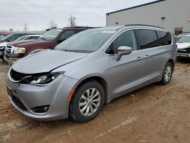 Image 1 of 2017 CHRYSLER PACIFICA TOURING L 2017 with VIN 2C4RC1BGXHR503180