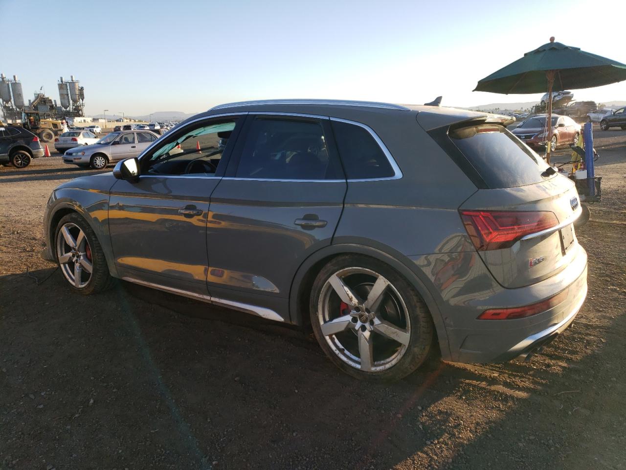 Image 2 of 2022 AUDI SQ5 PRESTIGE 2022 with VIN WA1C4AFY4N2040043