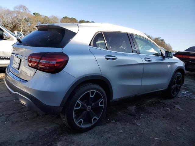 Image 3 of 2019 MERCEDES-BENZ GLA 250 2019 with VIN WDCTG4EB4KU003855
