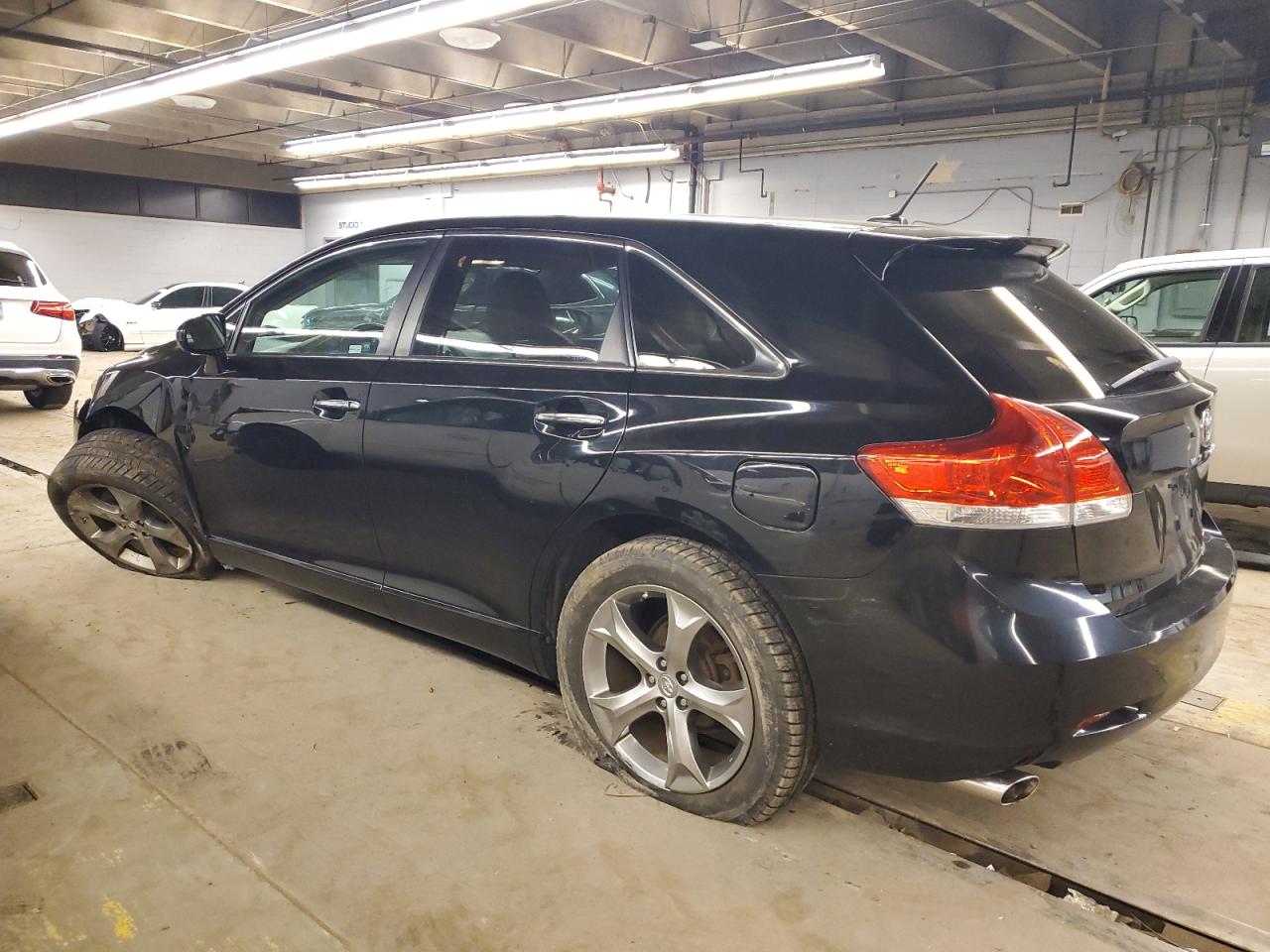 Image 2 of 2010 TOYOTA VENZA  2010 with VIN 4T3BK3BB4AU031848