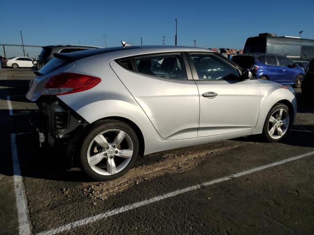 Image 3 of 2014 Hyundai Veloster 2014 with VIN KMHTC6AD3EU209706