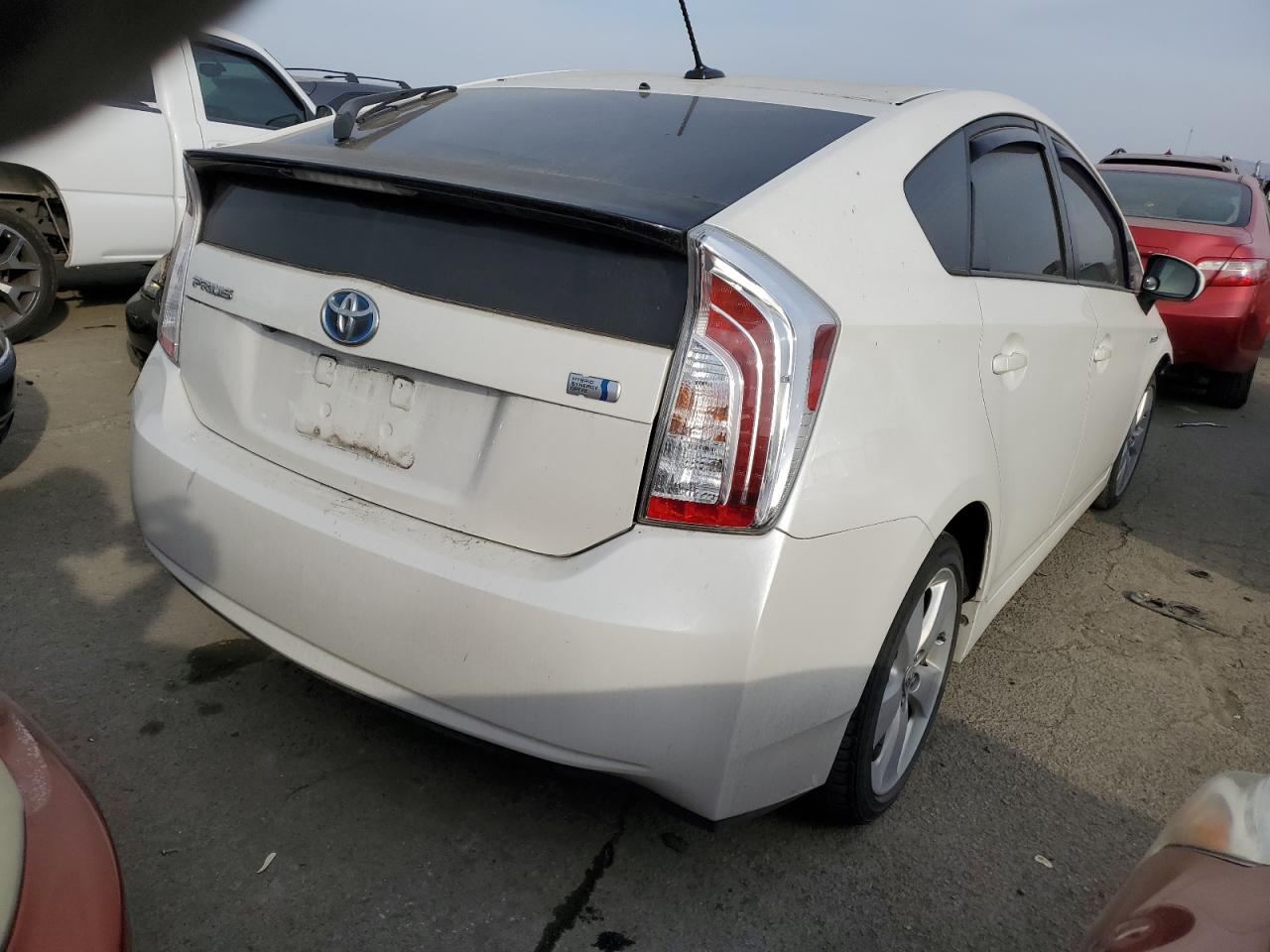 Image 3 of 2013 TOYOTA PRIUS  2013 with VIN JTDKN3DU7D5593955