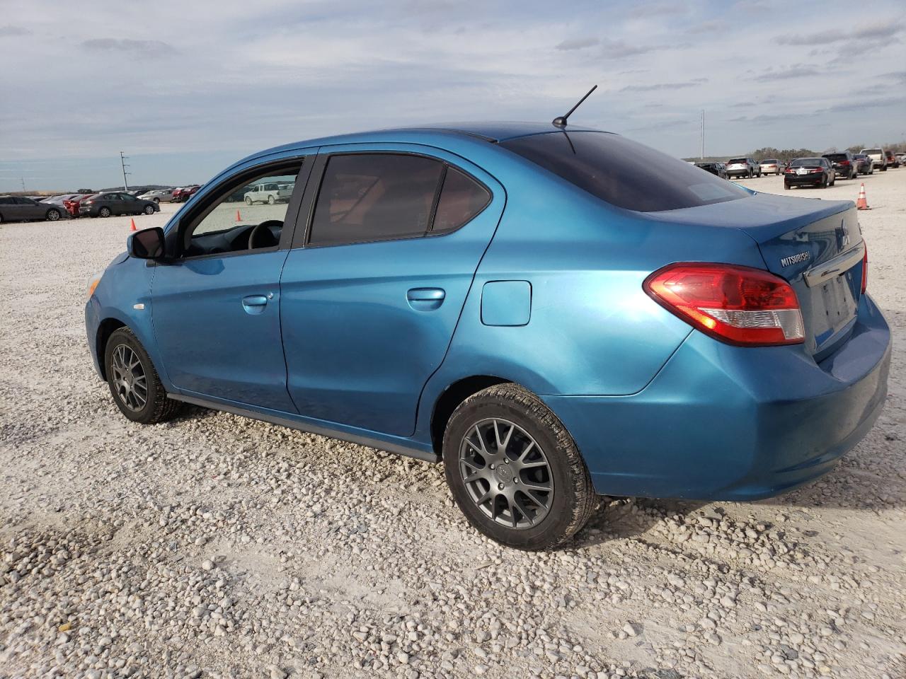 Obraz 2 z 2019 MITSUBISHI MIRAGE G4 ES 2019 z VIN ML32F3FJ2KHF01572