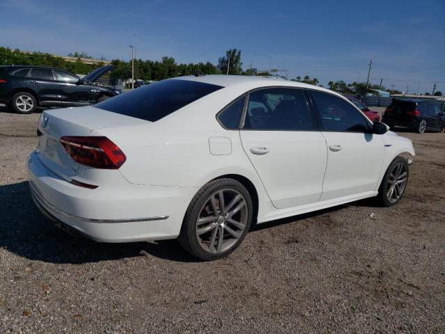 Изображение 3 2018 VOLKSWAGEN PASSAT S 2018 с VIN 1VWAA7A34JC052313