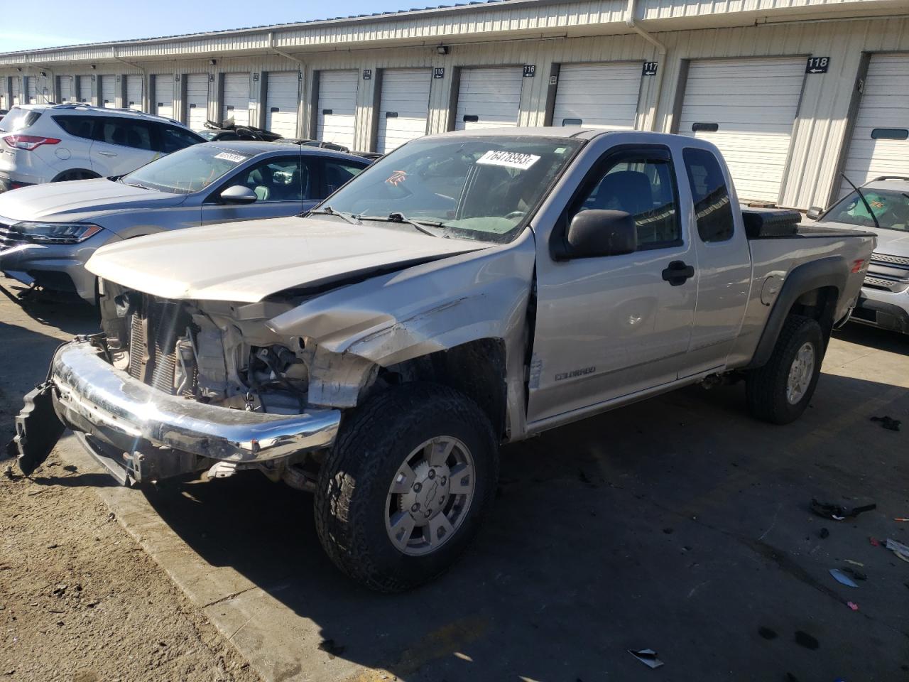 Image 1 of 2005 CHEVROLET COLORADO  2005 with VIN 1GCDT196758267053