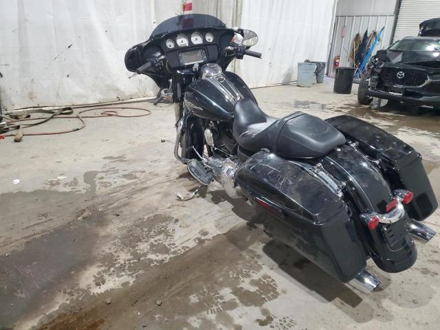 Obraz 3 z 2015 HARLEY-DAVIDSON FLHXS STREET GLIDE SPECIAL 2015 z VIN 1HD1KRM13FB701973