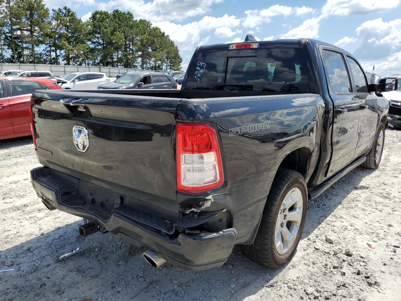 Image 3 of Ram 1500 with VIN 1C6RREFT7MN690471