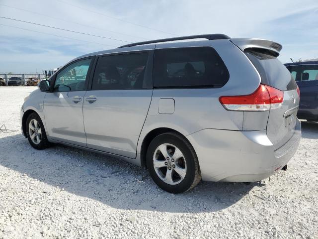 Изображение 2 2012 TOYOTA SIENNA LE 2012 с VIN 5TDKK3DC5CS215139