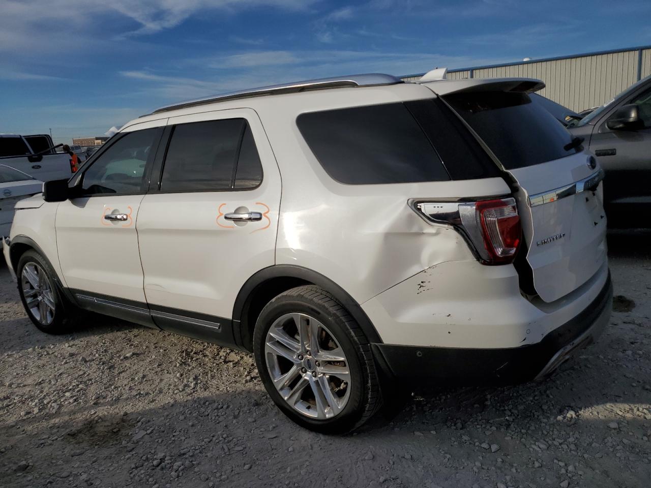 Image 2 of 2017 FORD EXPLORER LIMITED 2017 with VIN 1FM5K7FH2HGD40318