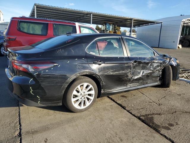Image 3 of 2022 TOYOTA CAMRY LE 2022 with VIN 4T1C11AK6NU030812