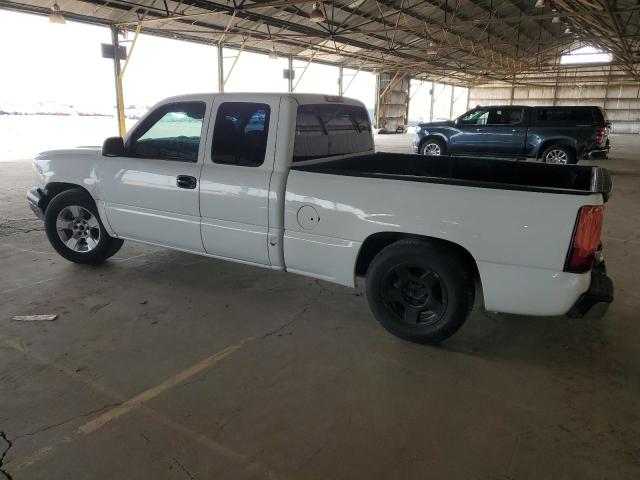 Image 2 of 2005 CHEVROLET SILVERADO C1500 2005 with VIN 2GCEC19V751140558