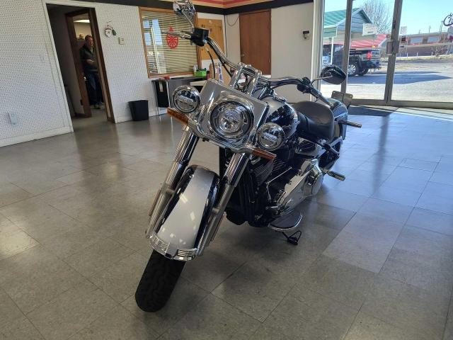 Image 2 of 2019 HARLEY-DAVIDSON FLDE  2019 with VIN 1HD1YCJ20KB033228