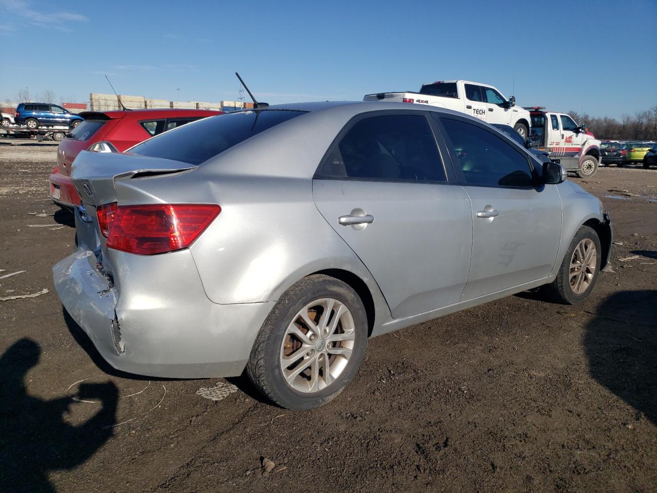 Изображение 3 2012 KIA FORTE EX 2012 с VIN KNAFU4A28C5506606