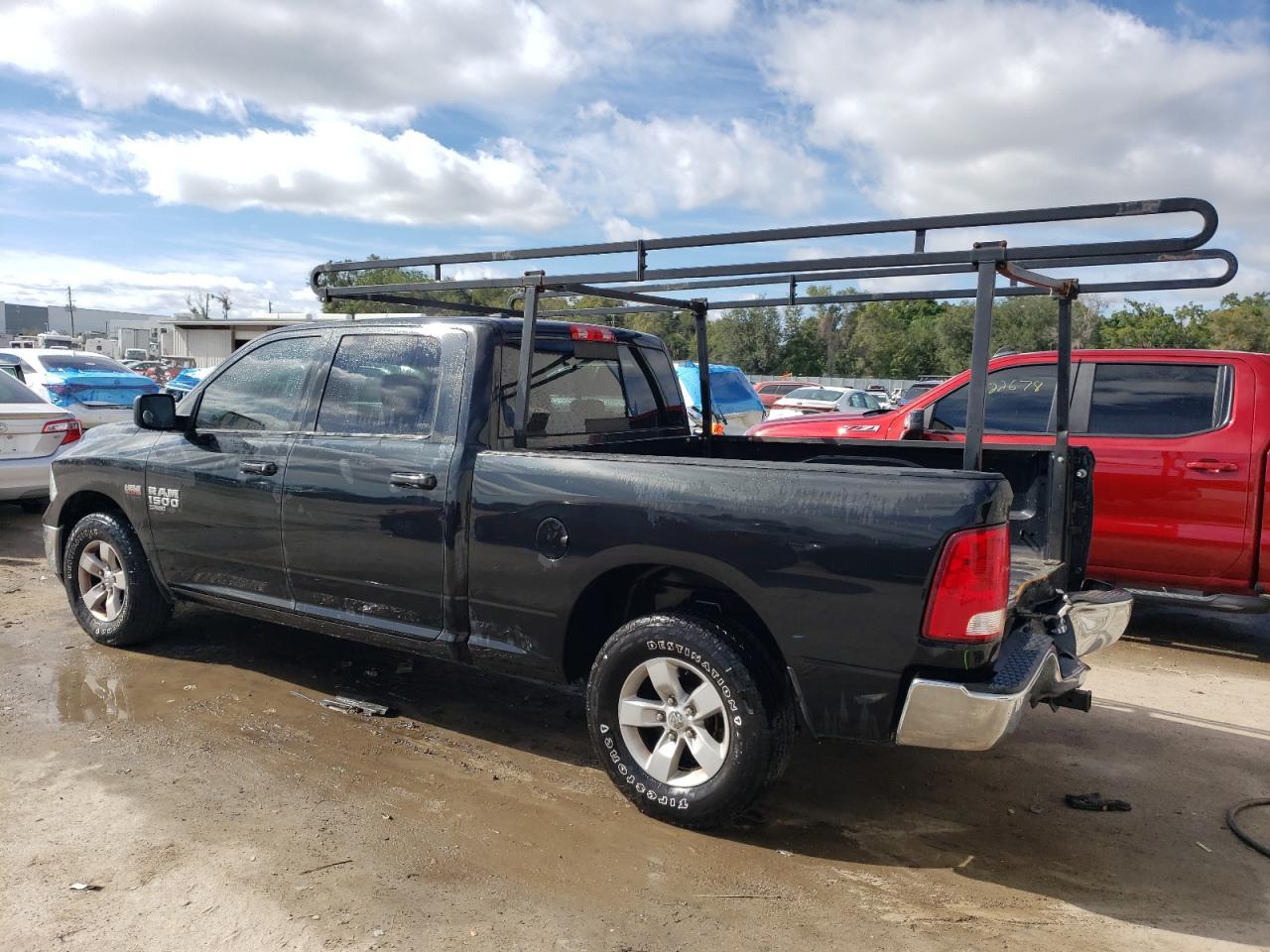 Image 2 of 2019 RAM 1500 CLASSIC SLT 2019 with VIN 1C6RR6TT4KS562035
