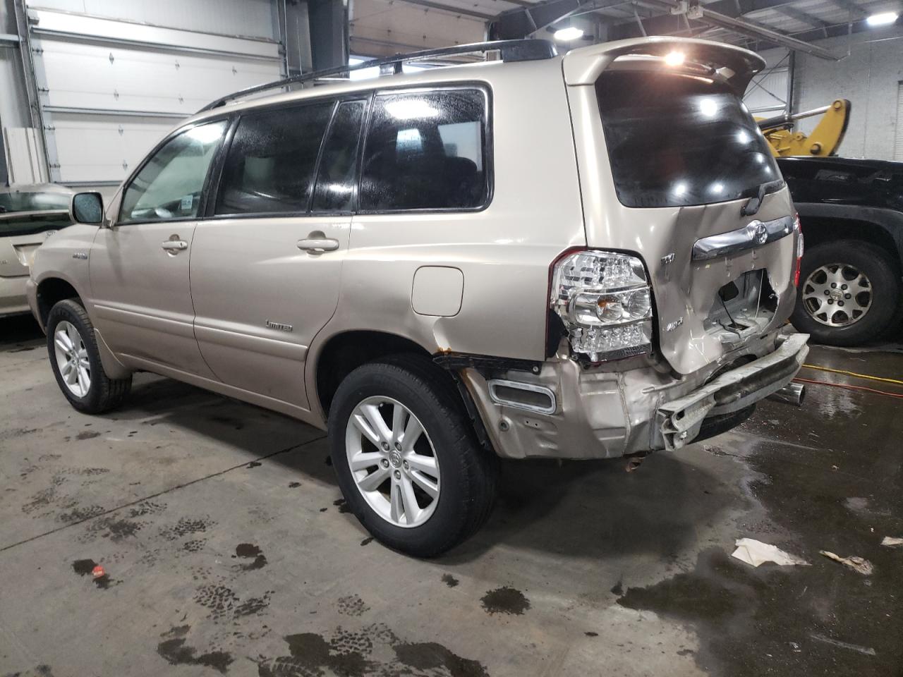 Image 2 of 2007 TOYOTA HIGHLANDER HYBRID 2007 with VIN JTEHW21A570034414