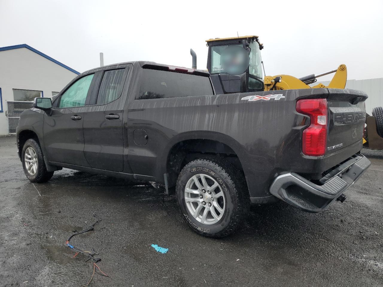 Obraz 2 z 2020 CHEVROLET SILVERADO K1500 LT 2020 z VIN 1GCRYDED1LZ184030