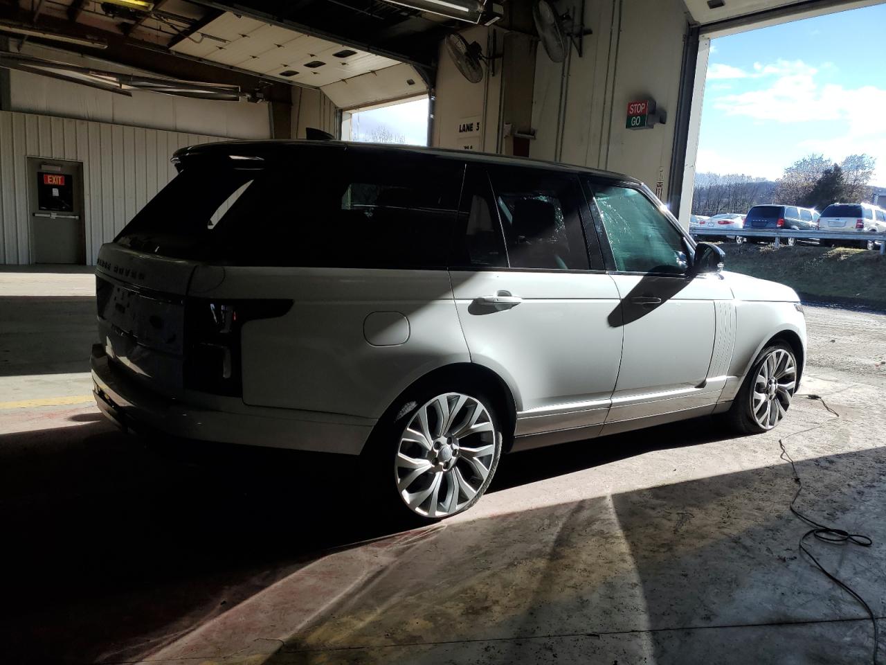 Изображение 3 2018 LAND ROVER RANGE ROVER HSE 2018 с VIN SALGS2SV1JA383836
