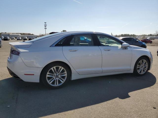 Изображение 3 2016 LINCOLN MKZ  2016 с VIN 3LN6L2J93GR622995