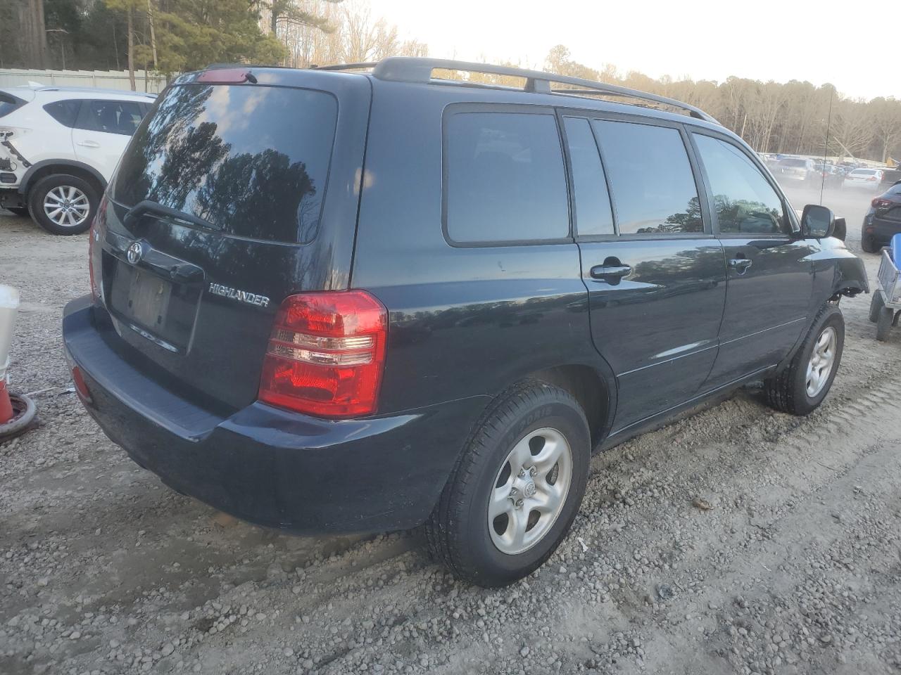 Image 3 of 2003 TOYOTA HIGHLANDER LIMITED 2003 with VIN JTEHF21A230142158