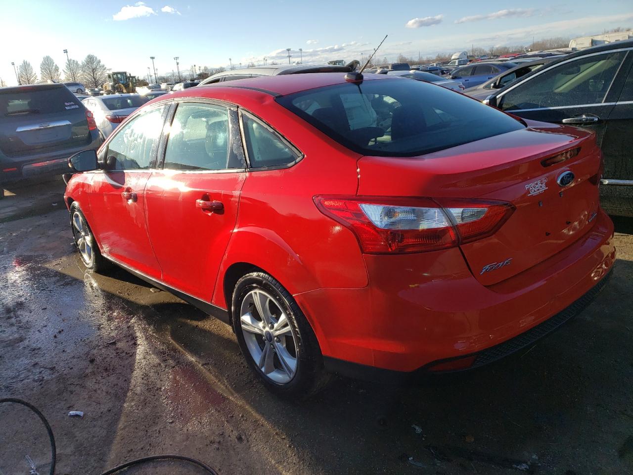 Image 2 of 2014 FORD FOCUS SE 2014 with VIN 1FADP3F24EL298751