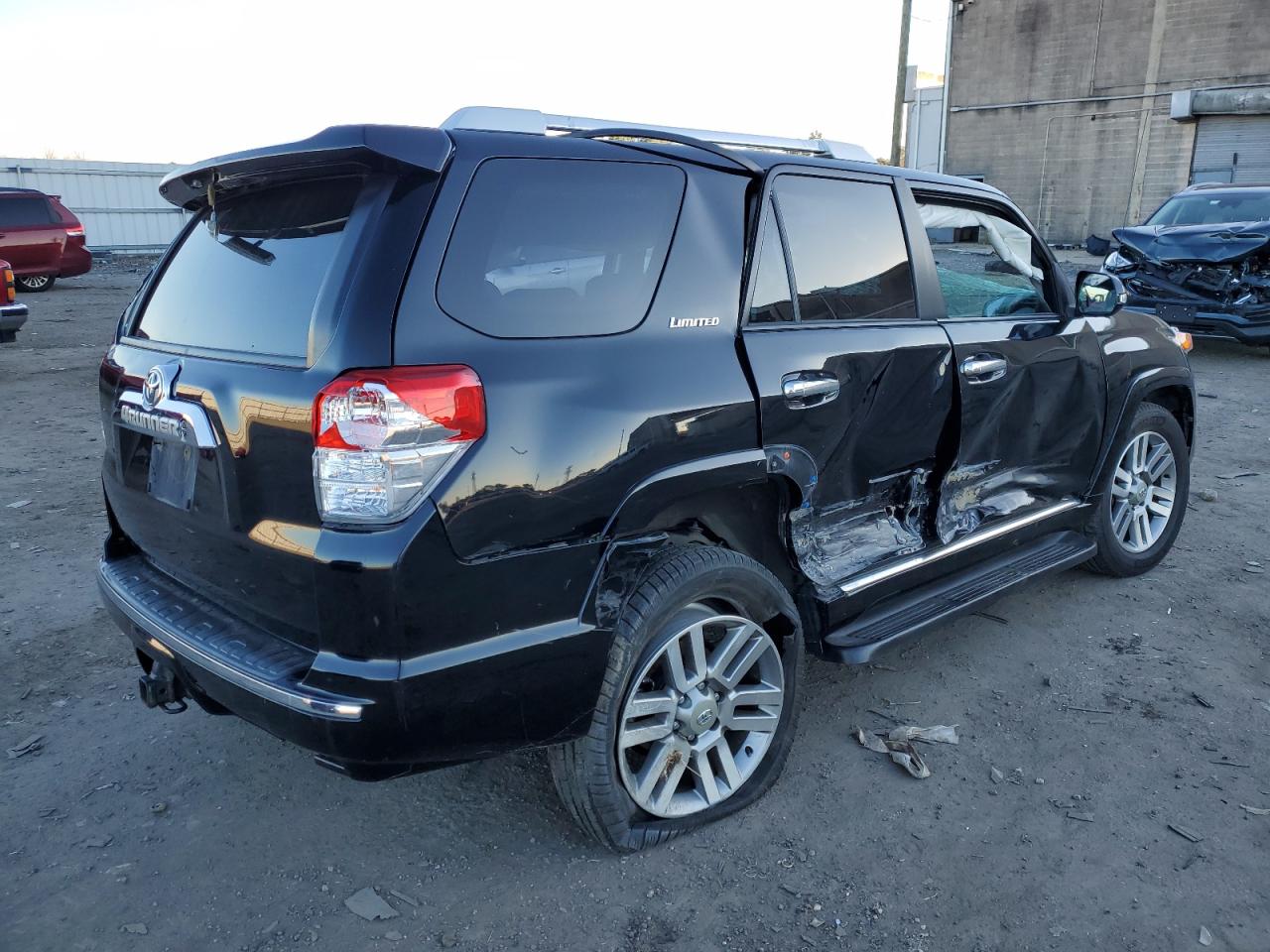 Obraz 3 z 2010 TOYOTA 4RUNNER SR5 2010 z VIN JTEBU5JR0A5012298