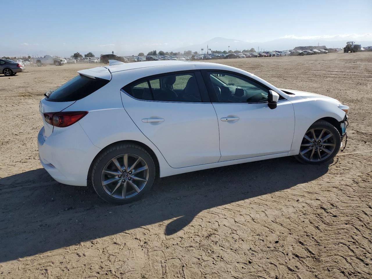 Image 3 of 2018 MAZDA 3 TOURING 2018 with VIN 3MZBN1L37JM162922
