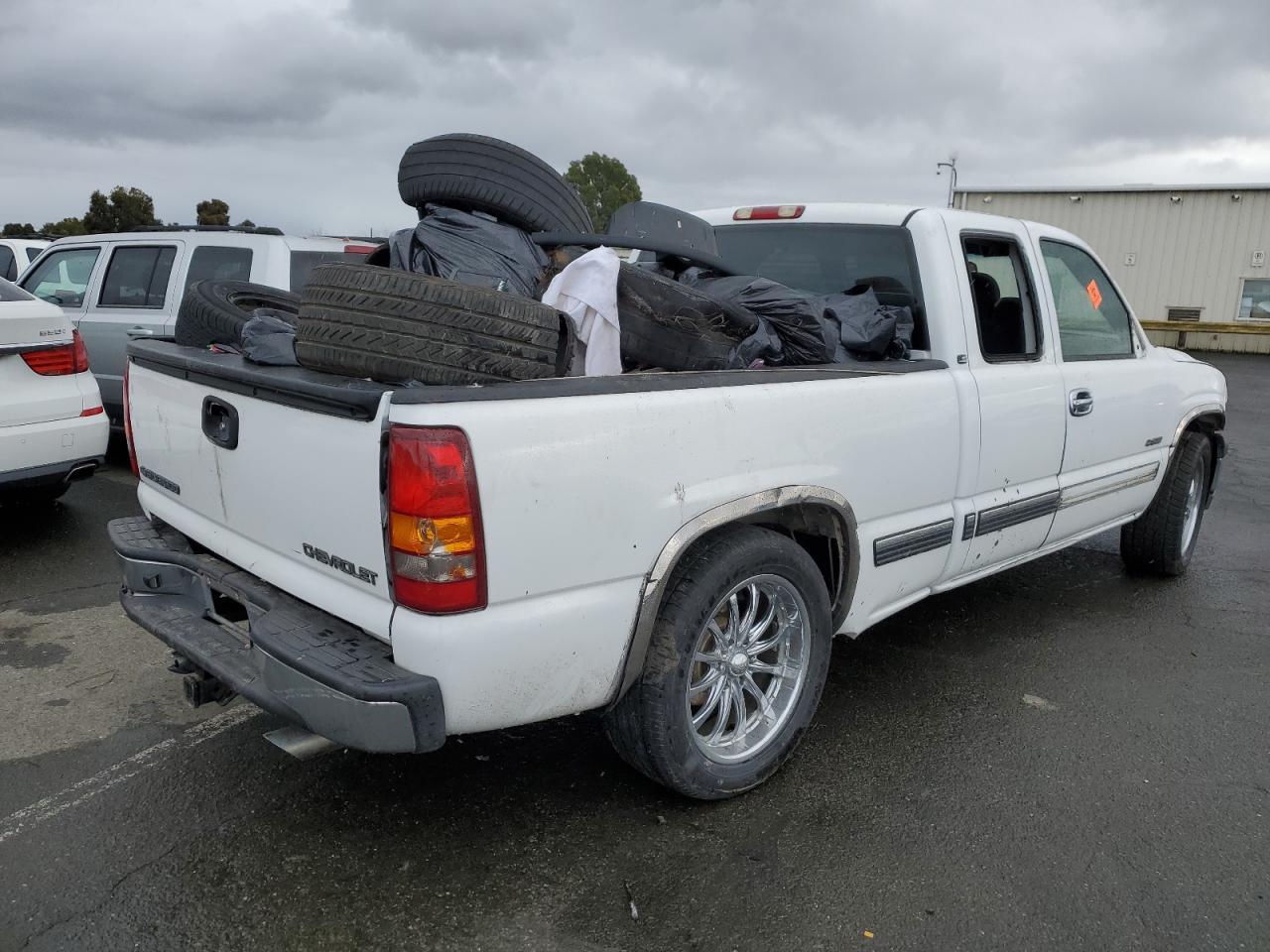 Изображение 3 2002 CHEVROLET SILVERADO C1500 2002 с VIN 2GCEC19T621349204