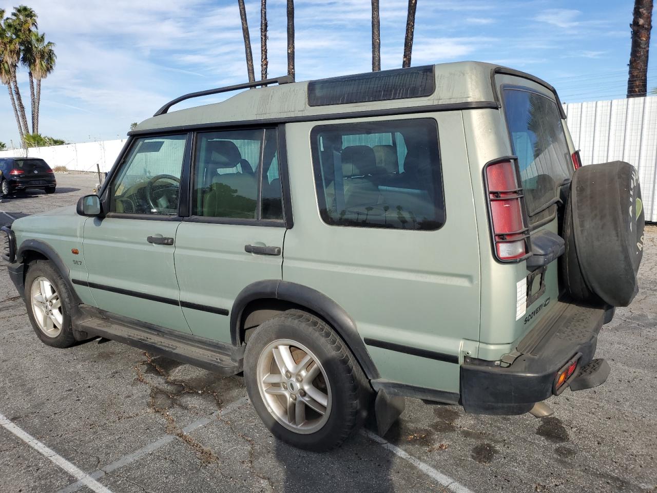 Image 2 of 2002 LAND ROVER DISCOVERY II SE 2002 with VIN SALTW15432A746915