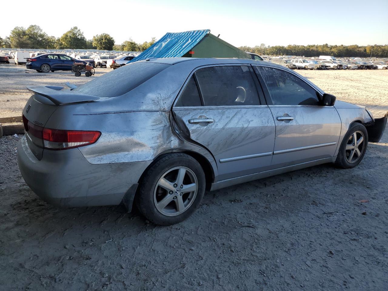 Image 3 of 2004 HONDA ACCORD EX 2004 with VIN 1HGCM56814A072029
