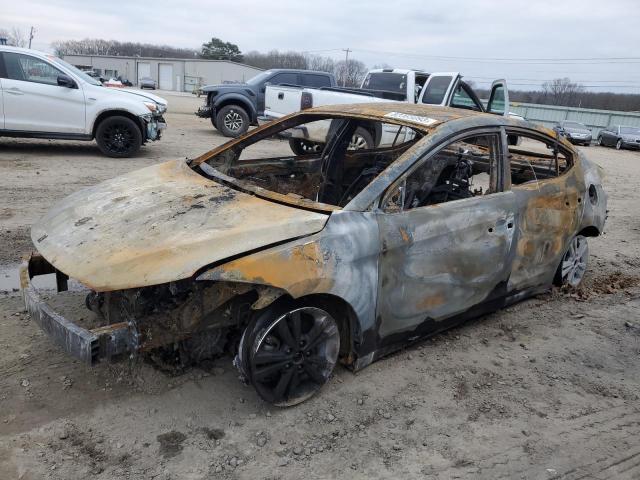 Изображение 1 2018 HYUNDAI ELANTRA SEL 2018 с VIN 5NPD84LF1JH248232