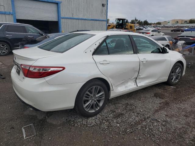 Obraz 3 z 2015 TOYOTA CAMRY LE 2015 z VIN 4T1BF1FK5FU100663