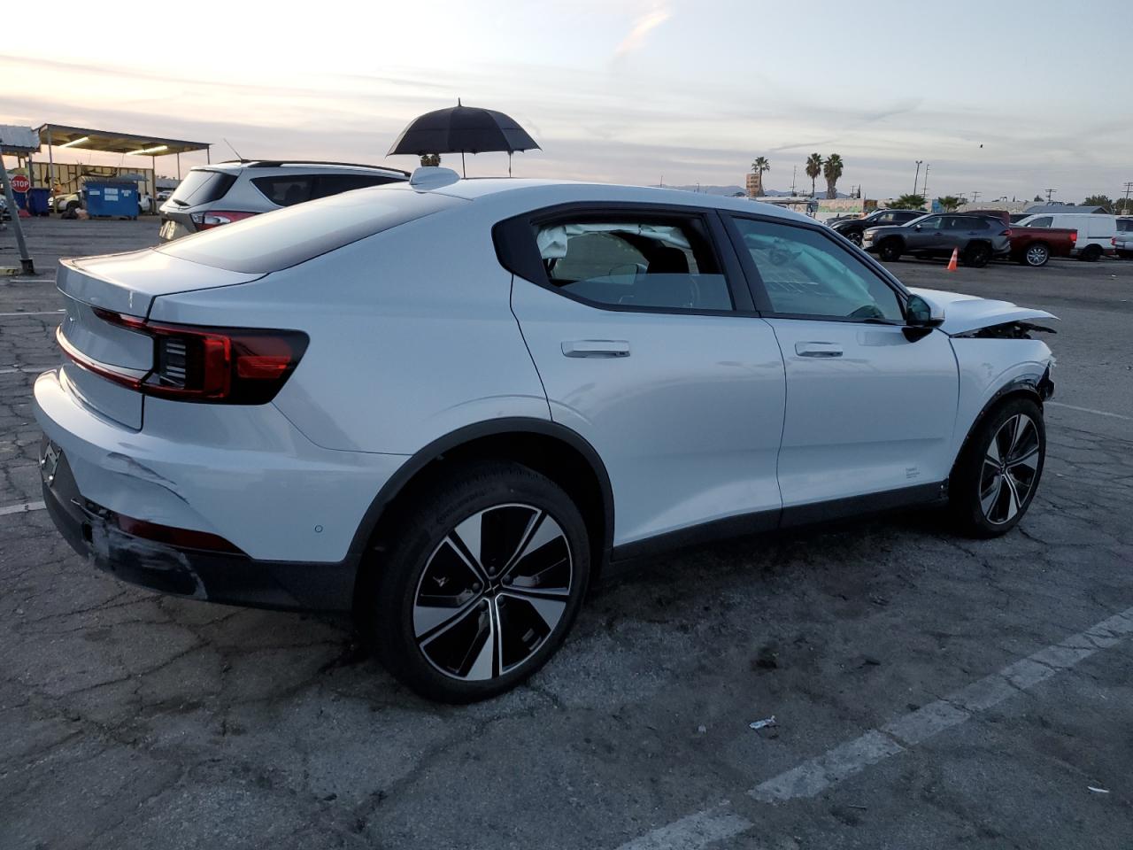 Obraz 3 z Polestar 2 2023 z VIN YSMEG3KA2PL154330