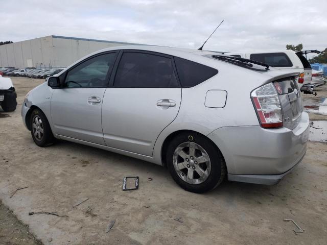 Image 2 of 2006 TOYOTA PRIUS  2006 with VIN JTDKB20UX63173615